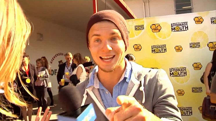 Chris Brochu