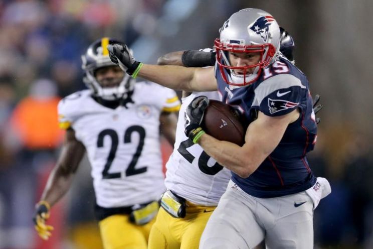 Chris Hogan