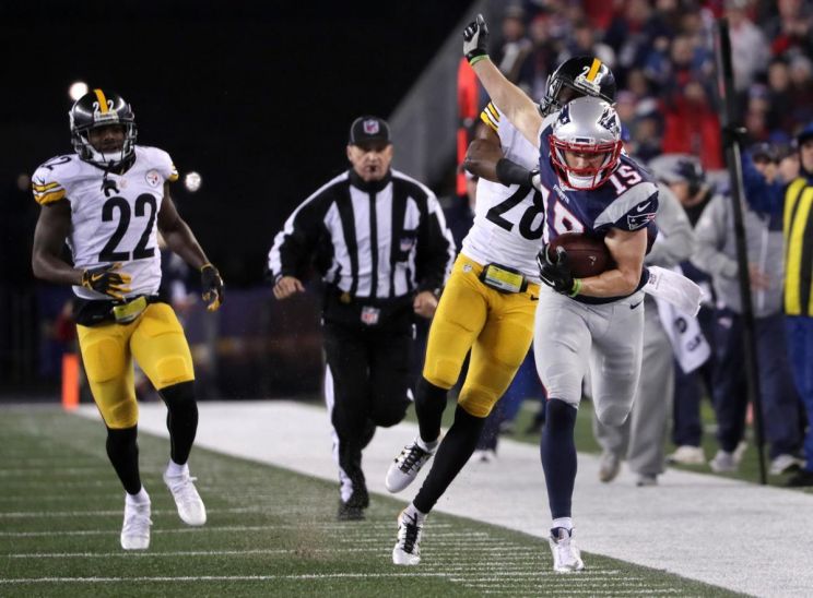 Chris Hogan