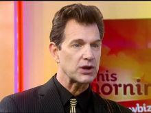 Chris Isaak