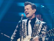 Chris Isaak