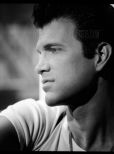 Chris Isaak