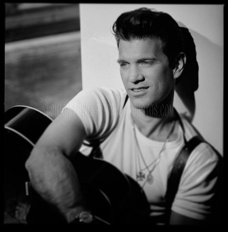 Chris Isaak