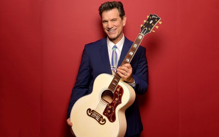 Chris Isaak