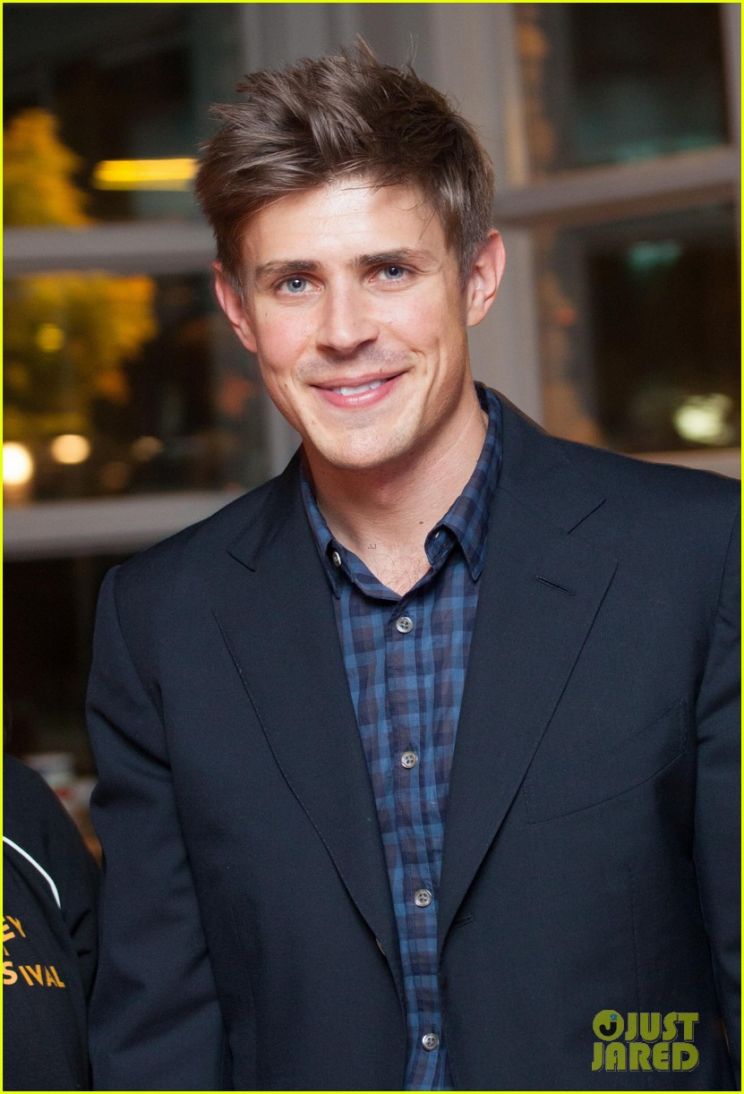 Chris Lowell