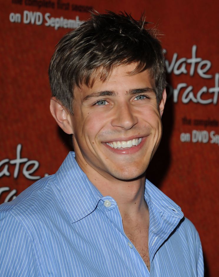 Chris Lowell