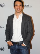 Chris Messina #117295 picture (Portrait Medium)