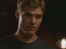Chris Zylka