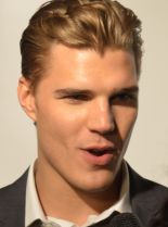 Chris Zylka