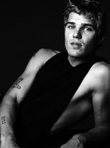 Chris Zylka