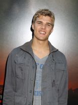 Chris Zylka