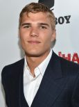 Chris Zylka