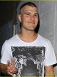 Chris Zylka