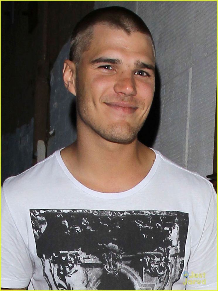 Chris Zylka