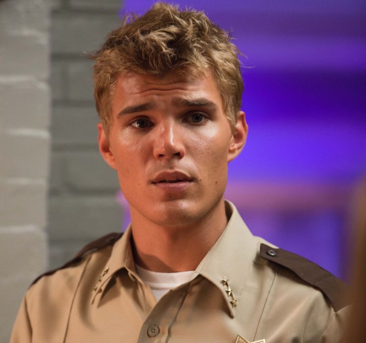 Chris Zylka