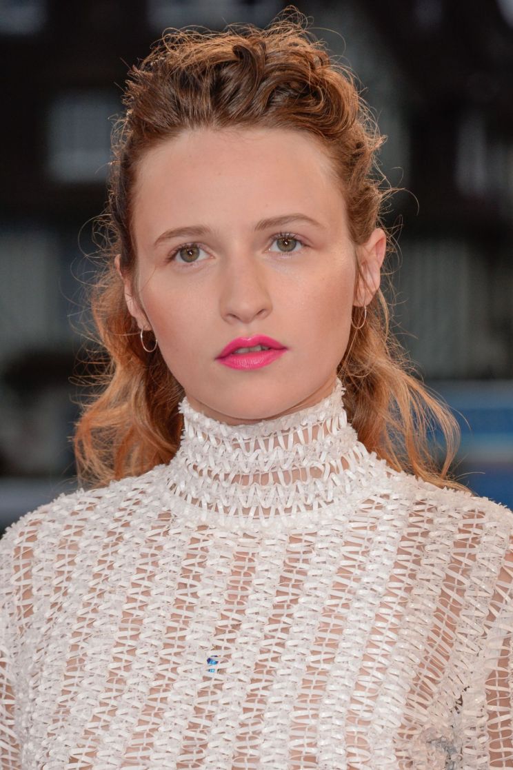 Christa Théret