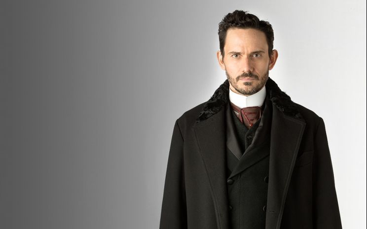 Christian Camargo