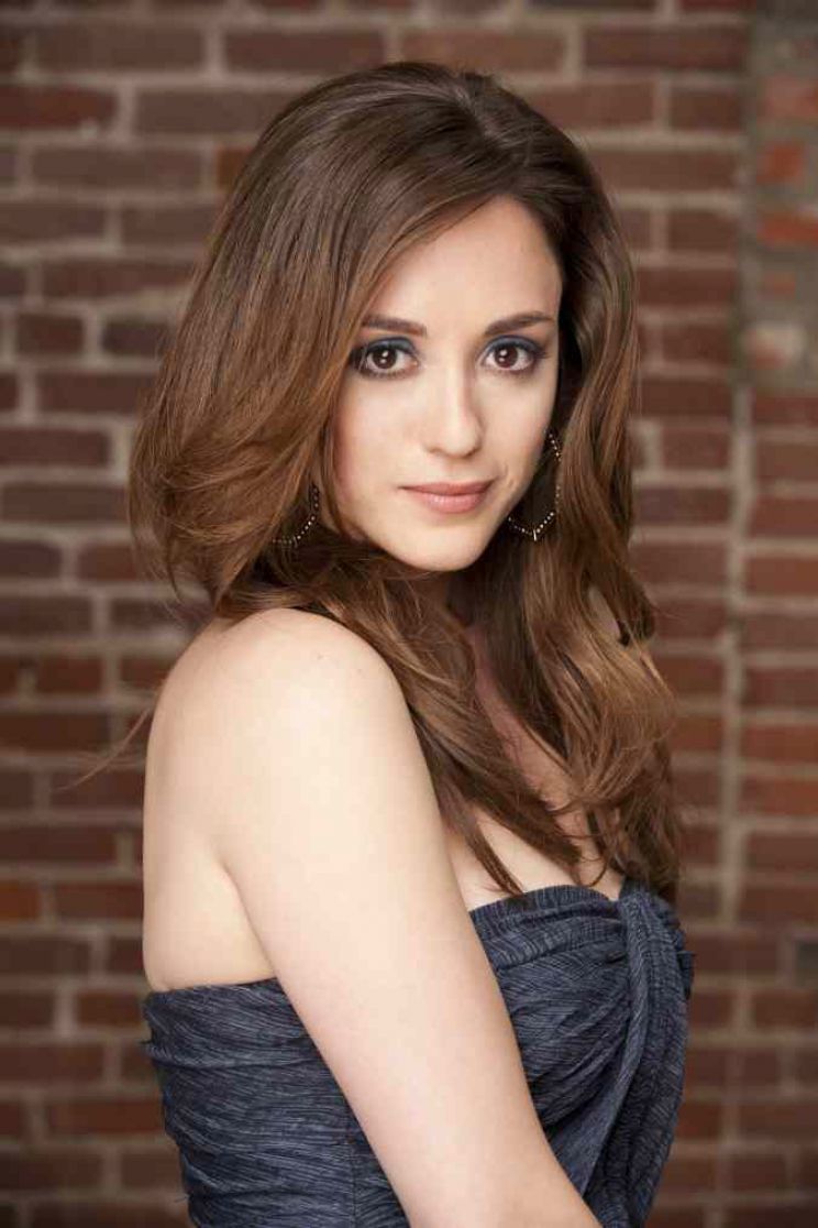Christina Bennett Lind