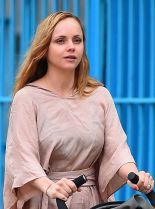 Christina Ricci photo