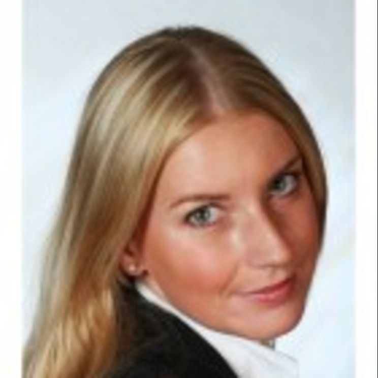Christina Schmidt