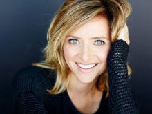 Christine Lakin