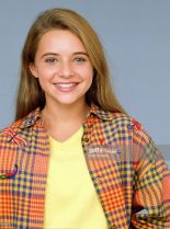 Christine Lakin photo