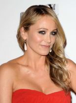 Christine Taylor