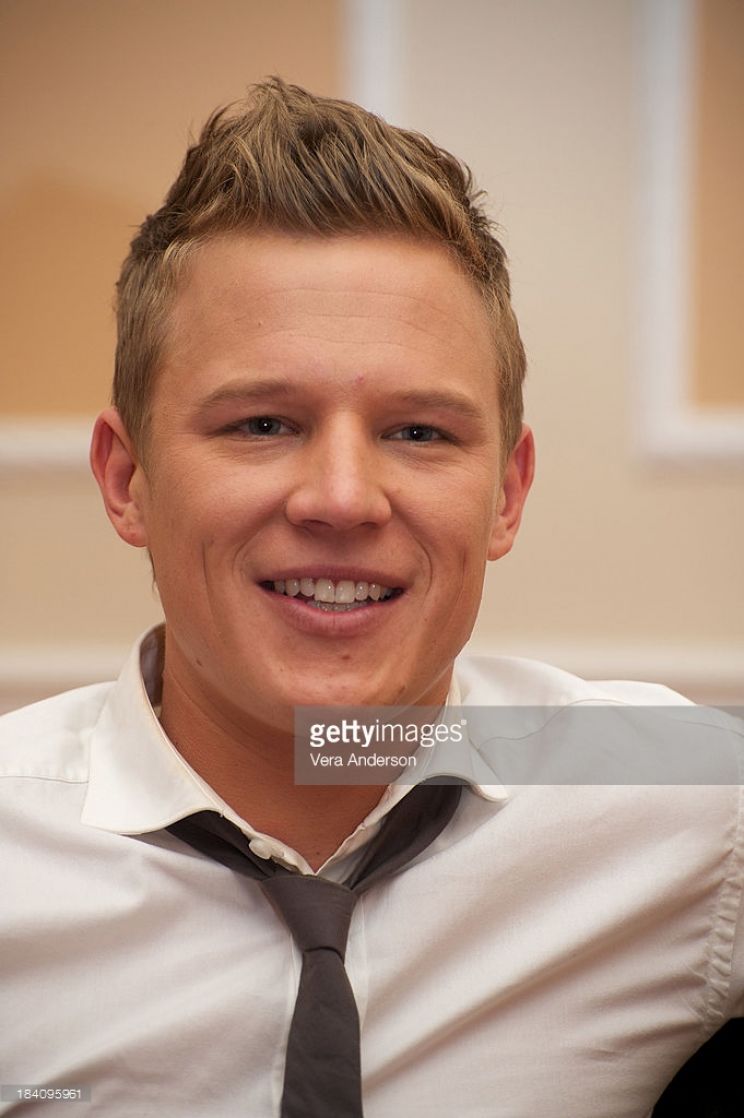 Christopher Egan