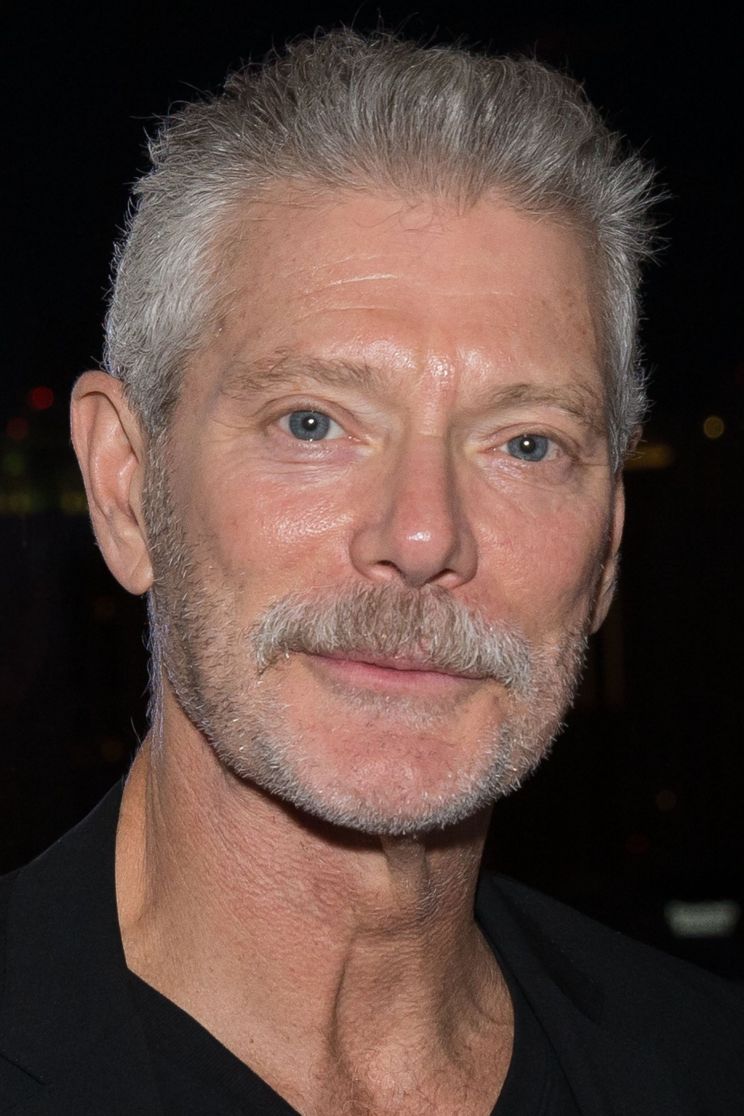Christopher Nolen