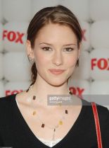 Chyler Leigh photo