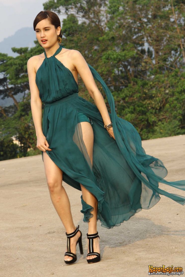 Cinta Laura Kiehl