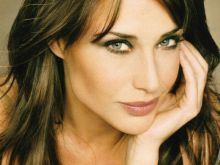 Claire Forlani