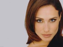 Claire Forlani