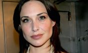 Claire Forlani