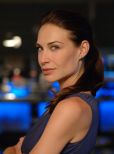 Claire Forlani