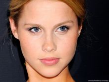 Claire Holt