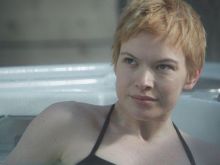 Claire Lautier