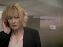 Claire Skinner