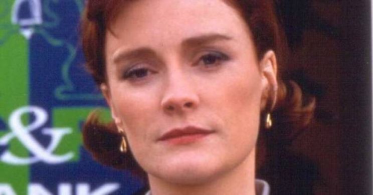 Claire Skinner