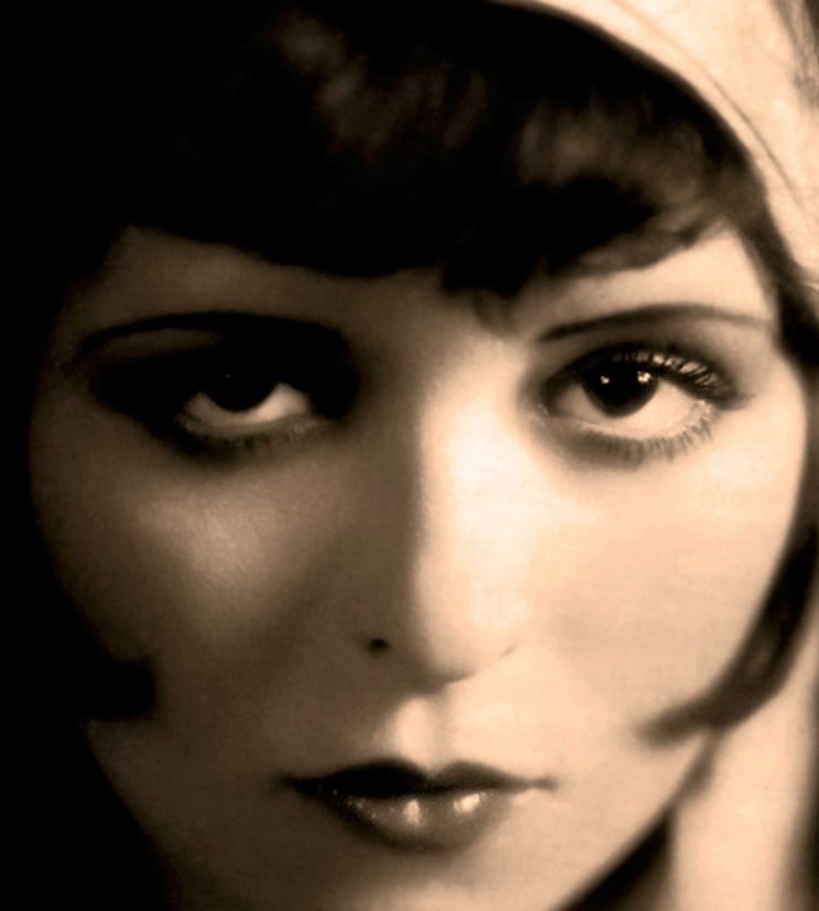 Clara Bow