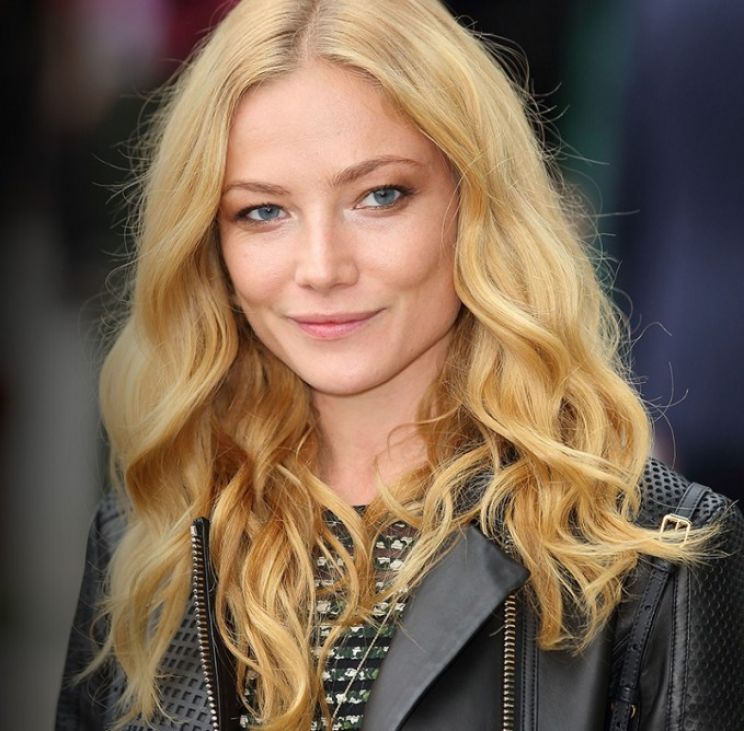 Clara Paget