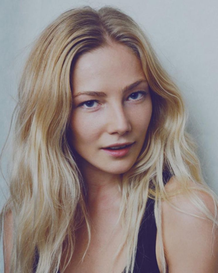 Clara Paget