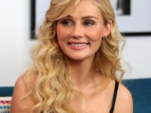 Clare Bowen