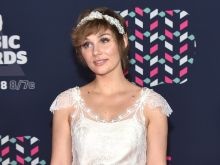 Clare Bowen