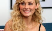 Clare Bowen