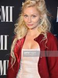 Clare Bowen