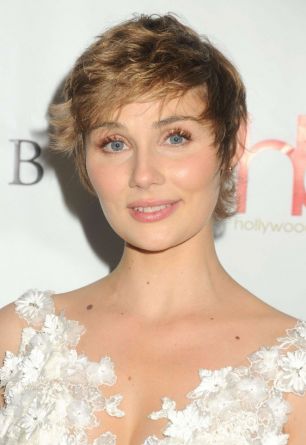 Clare Bowen