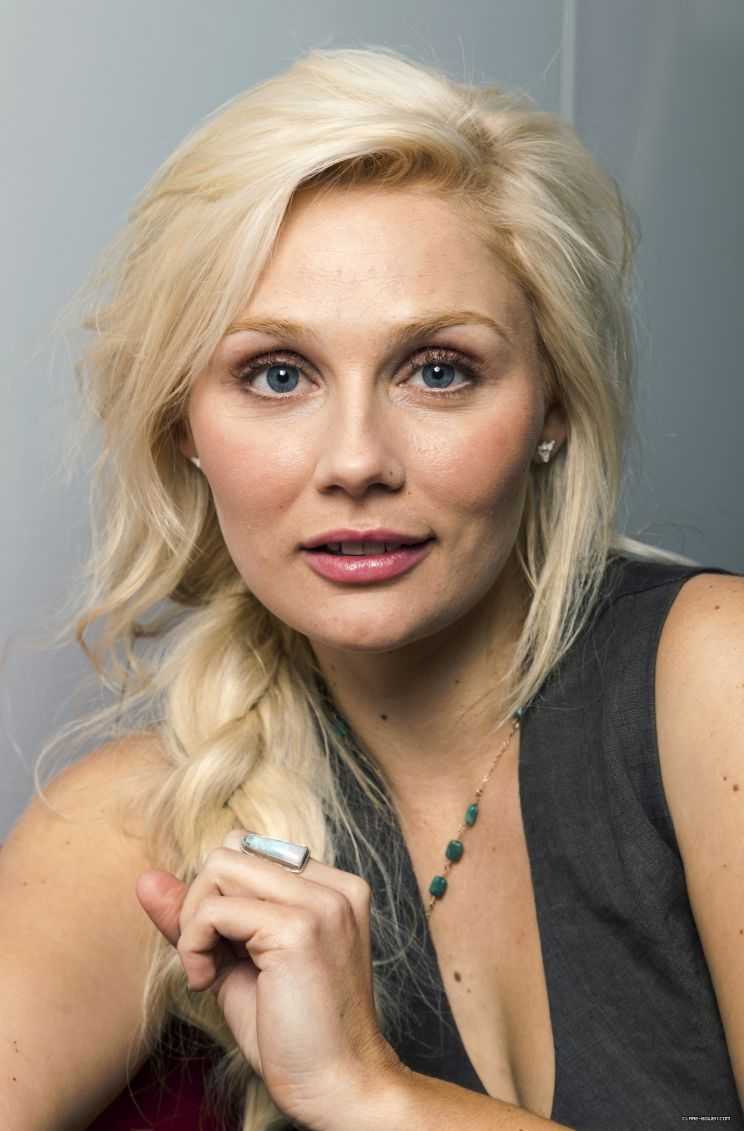 Clare Bowen