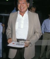 Claude Akins
