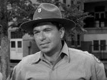 Claude Akins